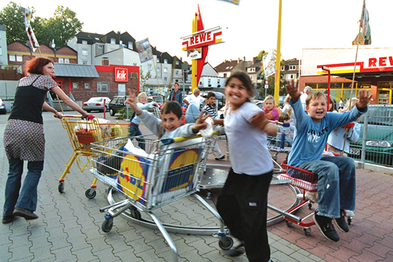 Winkler / Köperl - das Discounterkarussell